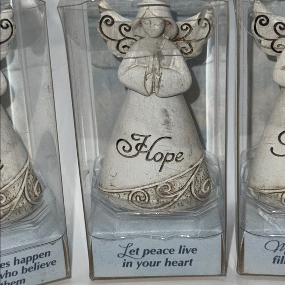 Ganz SET 3 Angel Figurines Joy Hope & Peace Holiday Christmas Decor Gifts - Picture 3 of 9